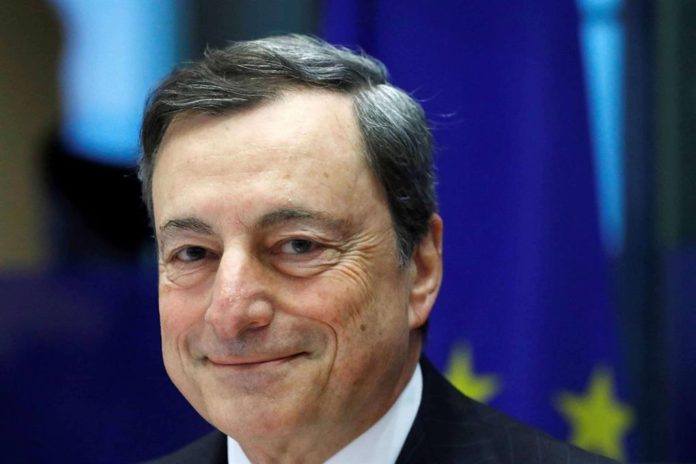 Draghi afferma che non può essere BCE a bloccare Bitcoin