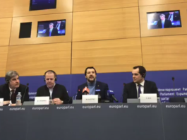 Salvini parla di Flat Tax al Parlamento Europeo